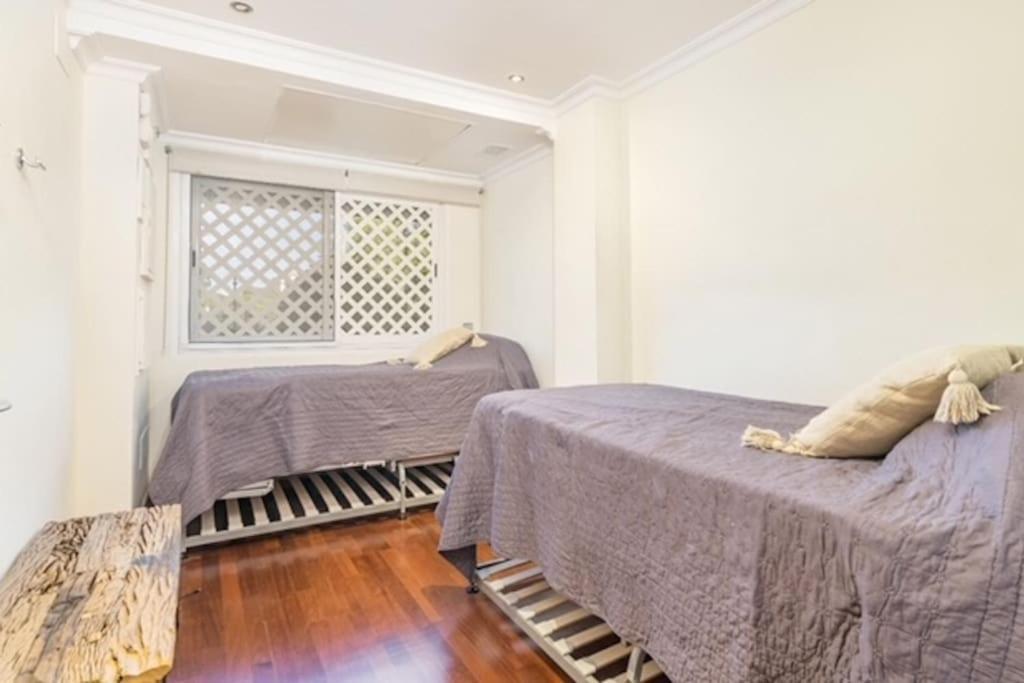 Apartamento 3 Bed Embrujo De Banus, 4 Min Walk To Beach! *